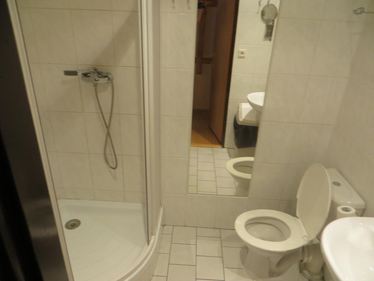 U Pastorku Hotel Racice  Bagian luar foto